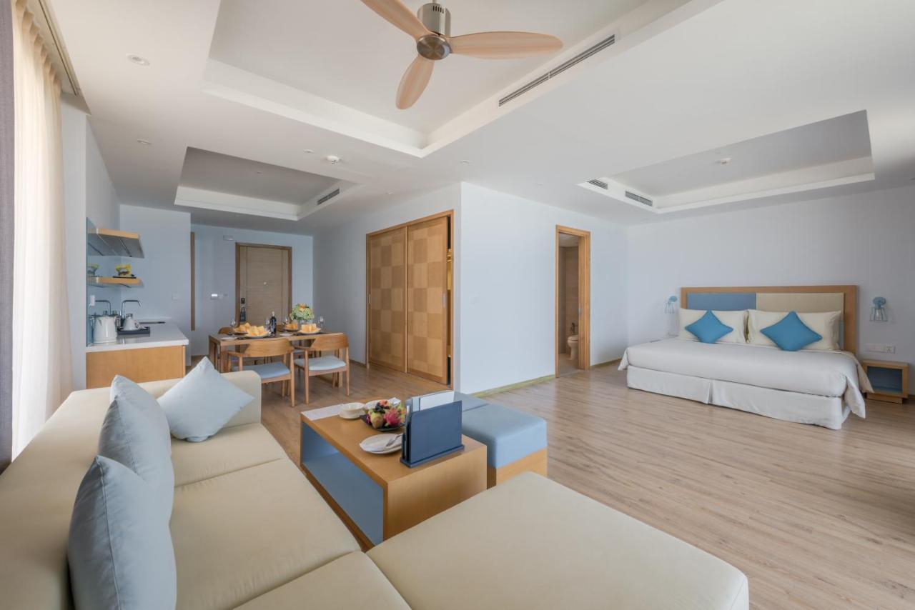 Khách sạn Flc Luxury